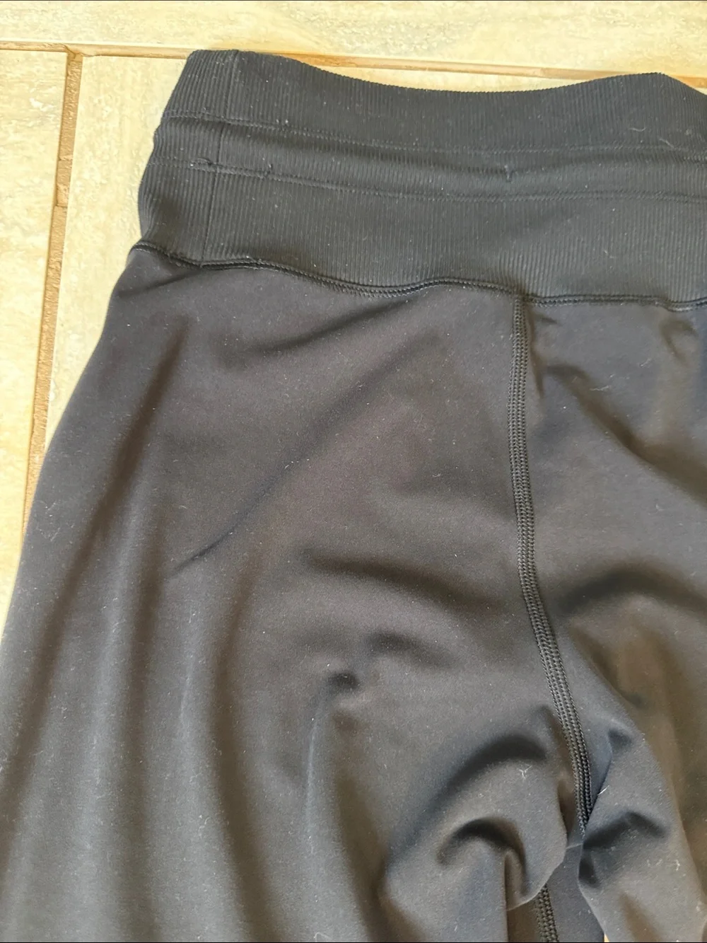Vuori Daily Leggings Black High-Rise Drawstring - Picture 13 of 16